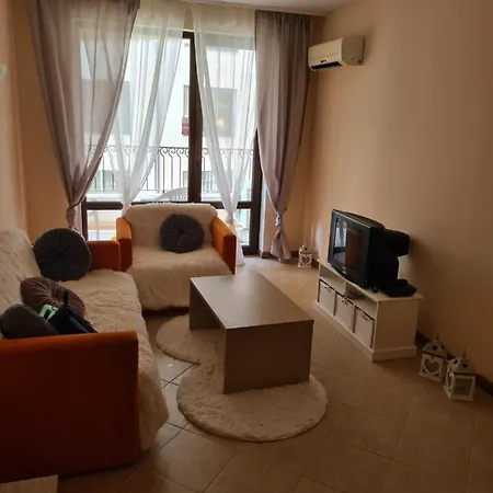 Apartement J33 In Royal Sun * Солнечный берег